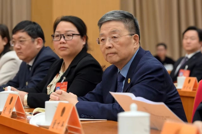 事关儿童用药安全！全国人大代表、EBET易博药业董事长肖伟：加快推进中成药高质量发展